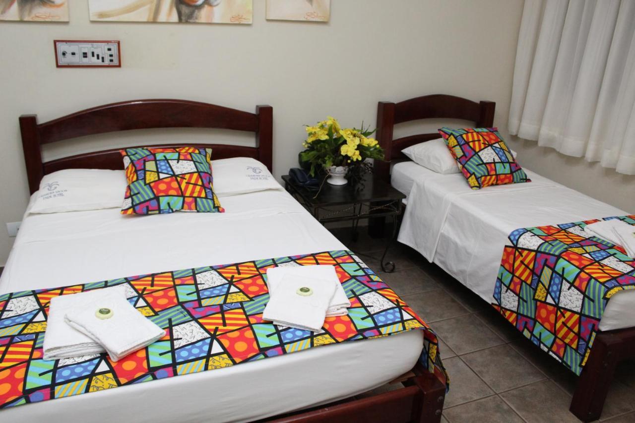 Grandes Lagos Park Hotel Jales Luaran gambar